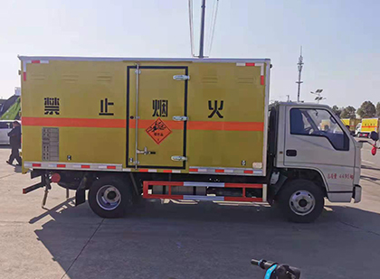 大丰爆破器材运输车